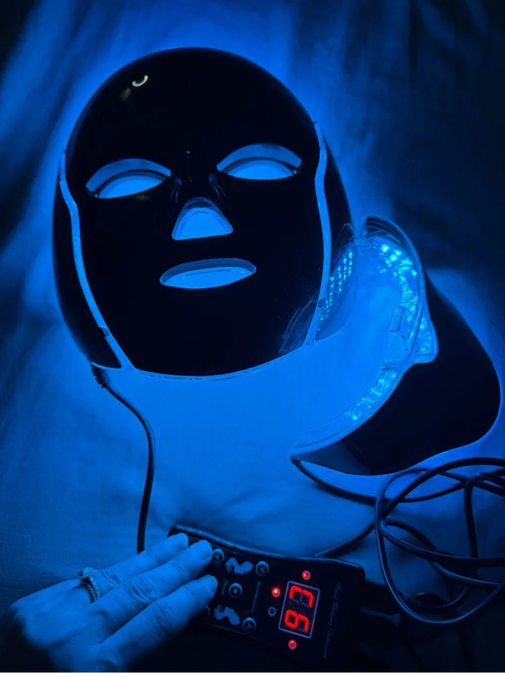 LED Revolution Face & Neck LED Treatment